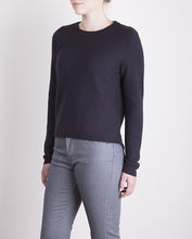 AMY - Asphalt (Extra Fine Merino Wool)